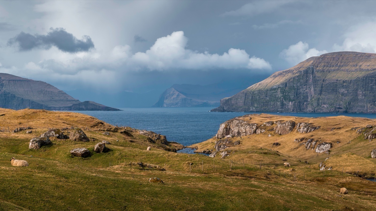Slættaratindur & Gjógv, Eysturoy, Faroe Islands